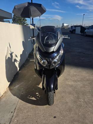 DAFRA MAXSYM 400i DAFRA MAXSYM 400i
